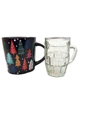 Mug Set. Lg Christmas Mug and Barrel Shaped Glass Mug. Excellent Condition!